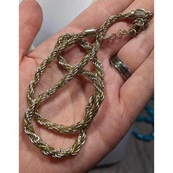 Vintage Twisted Rope Chain Silver And Gold Tone Marked KR - Picture 3 of 5